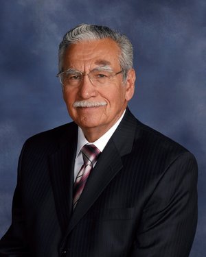 Pastor Alex Montoya, Presidente del Seminario